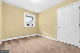 8300 Cathedral Ave, New Carrollton, MD 20784 - Photo 12