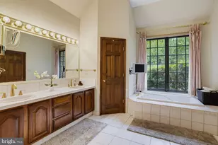 6004 Strathmore Way, Upper Marlboro, MD 20772 - Photo 30