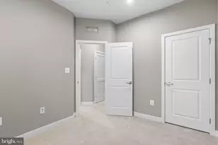 6100 Northwest Dr, Hyattsville, MD 20782 - Photo 24
