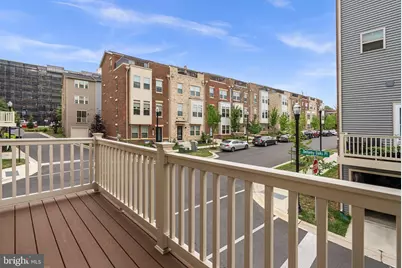 6100 Northwest Drive, Hyattsville, MD 20782 - Photo 14