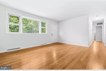 8618 Lantern Lane, Clinton, MD 20735 - Photo 32