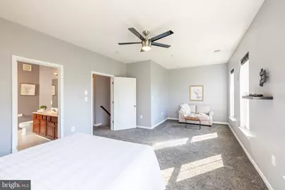 5526 Capital Gateway Drive #406, Suitland, MD 20746 - Photo 4
