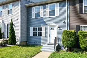 1206 Castlehaven Ct, Capitol Heights, MD 20743 - Photo 2