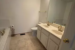 3801 Elmcrest Ln, Bowie, MD 20716 - Photo 24