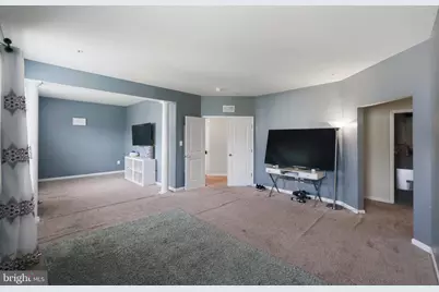 9205 Glenarden Parkway, Lanham, MD 20706 - Photo 18