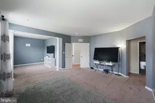 9205 Glenarden Pkwy, Lanham, MD 20706 - Photo 18