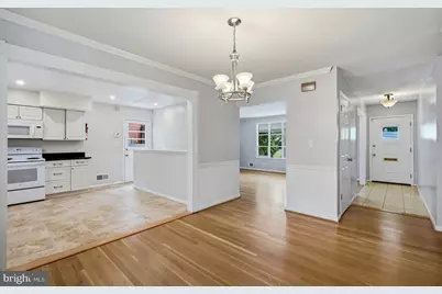 9017 Saint Andrews Place, College Park, MD 20740 - Photo 12