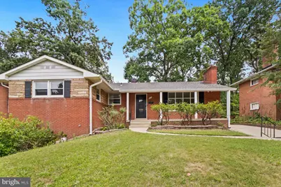 9017 Saint Andrews Place, College Park, MD 20740 - Photo 4