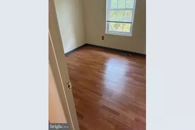 8265 Londonderry Court, Laurel, MD 20707 - Photo 6