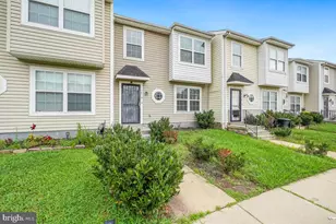 5816 N Holly Springs Dr, Capitol Heights, MD 20743 - Photo 1