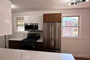 6612 Stockton Ln, Hyattsville, MD 20784 - Photo 2