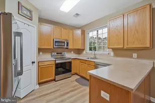9617 Woodyard Cir, Upper Marlboro, MD 20772 - Photo 8