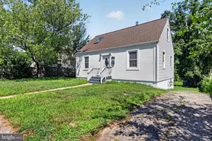 4403 68th Pl, Hyattsville, MD 20784 - Photo 2