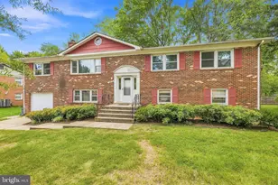12015 Hickory Dr, Fort Washington, MD 20744 - Photo 2