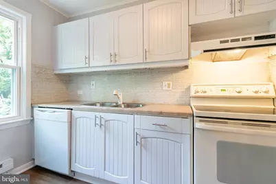 13 Hillside Road, Greenbelt, MD 20770 - Photo 2
