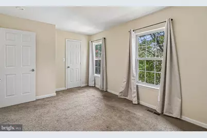 6233 E Hil Mar Circle, District Heights, MD 20747 - Photo 32