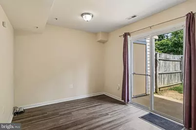6233 E Hil Mar Circle, District Heights, MD 20747 - Photo 18