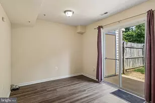 6233 E Hil Mar Cir, District Heights, MD 20747 - Photo 18