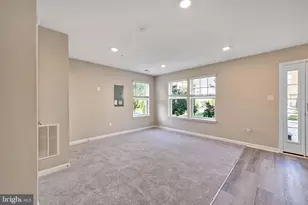9718 Ruby Lockhart Blvd, Bowie, MD 20721 - Photo 10