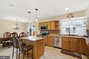 10205 Balsamwood Dr, Laurel, MD 20708 - Photo 10