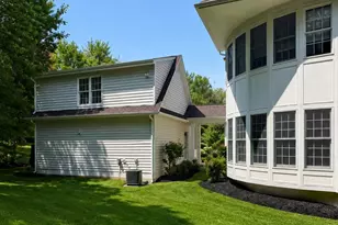 13308 Big Cedar Ln, Bowie, MD 20720 - Photo 4