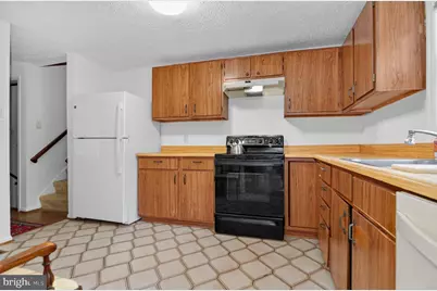 6408 Tiffany Court, Lanham, MD 20706 - Photo 8