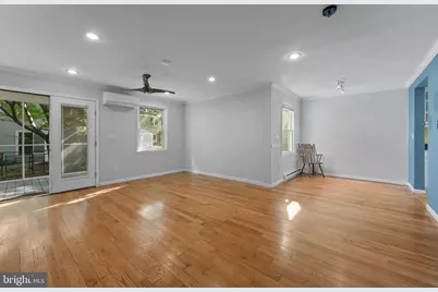 9 Southway Southway, Greenbelt, MD 20770 - Photo 12