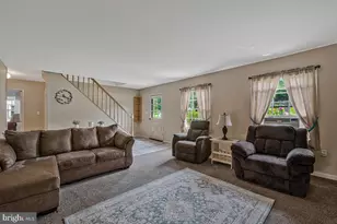 12604 Bunting Ln, Bowie, MD 20715 - Photo 8