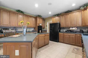8002 Alloway Ln, Beltsville, MD 20705 - Photo 24