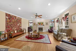 13105 Falling Water Ct, Bowie, MD 20720 - Photo 12