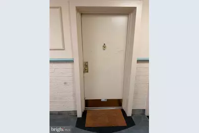 7716 Hanover Parkway #101, Greenbelt, MD 20770 - Photo 2