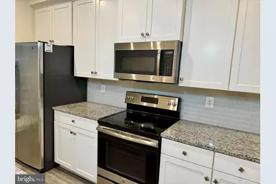 4812 Crest View Drive, Hyattsville, MD 20782 - Photo 12