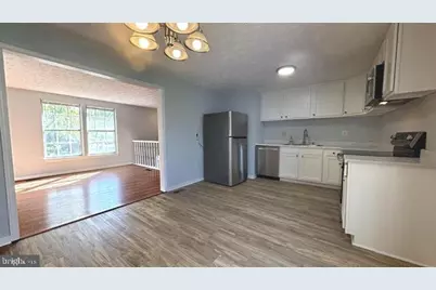 8106 Rhode Island Avenue #UNIT 2, College Park, MD 20740 - Photo 4