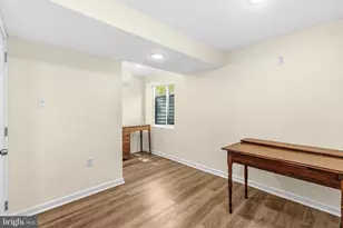 4806 Cherokee St, College Park, MD 20740 - Photo 38