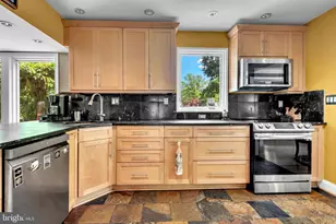 12602 Tartan Ln, Fort Washington, MD 20744 - Photo 4