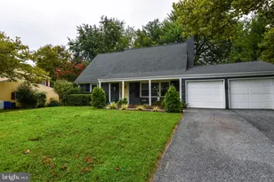4105 Yardley Ct, Bowie, MD 20715 - Photo 4