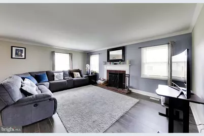 15711 Paramont Lane, Bowie, MD 20716 - Photo 2