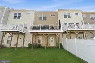 4821 Six Forks Dr, Upper Marlboro, MD 20772 - Photo 30