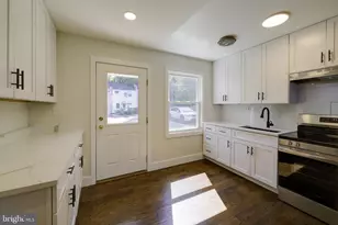 53 Ridge Rd, Greenbelt, MD 20770 - Photo 4