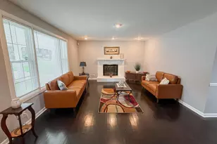 9222 Limestone Pl, College Park, MD 20740 - Photo 4