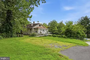 4412 Briggs Chaney Rd, Beltsville, MD 20705 - Photo 2