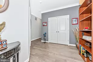 521 Triggerfish Dr, Oxon Hill, MD 20745 - Photo 4