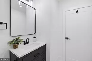 5200 Baltimore Ln, Lanham, MD 20706 - Photo 24