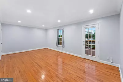 6044 Saint Moritz Drive, Temple Hills, MD 20748 - Photo 6