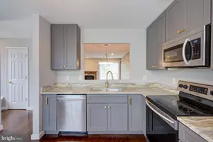 4304 Applegate Ln, Suitland, MD 20746 - Photo 14