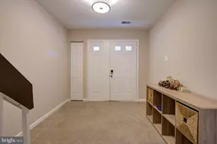 10317 Broom Ln, Lanham, MD 20706 - Photo 4