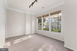 602 Overlook Park Dr, National Harbor, MD 20745 - Photo 4