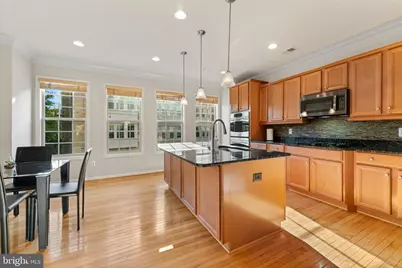 602 Overlook Park Drive, National Harbor, MD 20745 - Photo 10