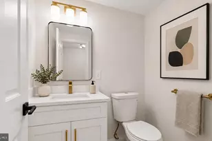 11700 Chantilly Ln, Bowie, MD 20721 - Photo 10