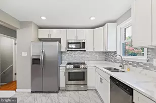 8305 Bernard Dr, Fort Washington, MD 20744 - Photo 4